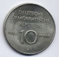 ГДР---10 марок 1974г.25-летие ГДР